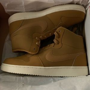 Women’s Nike Ebernon Mid SE Sneakers